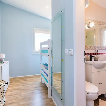 House Bilos Апартаменты