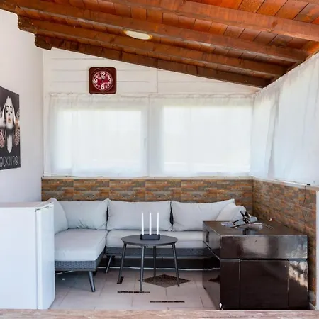 Апартаменты House Bilos *