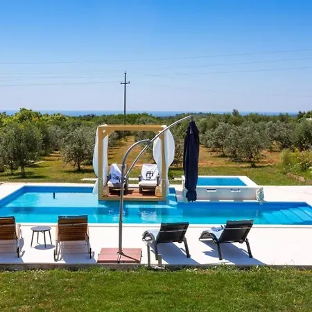 Апартаменты House Bilos Воднян